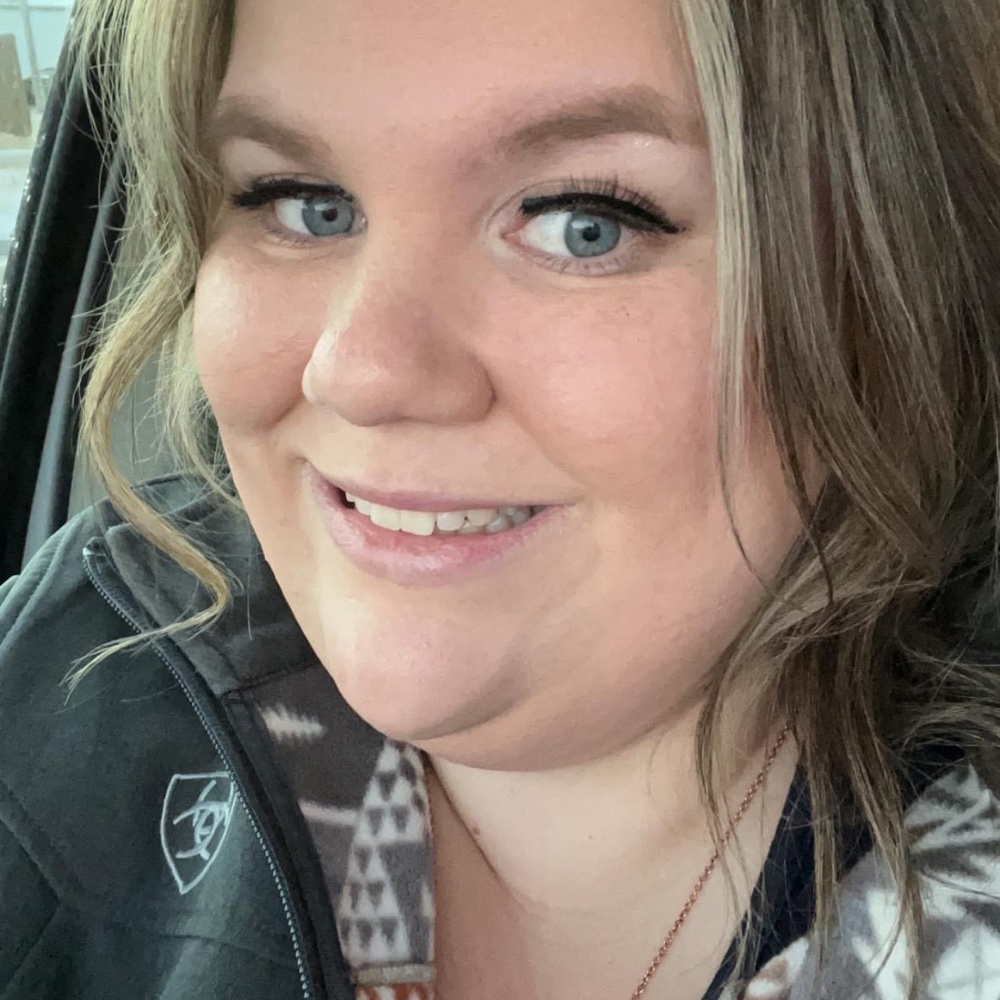 Meet your Posher, Nikki
